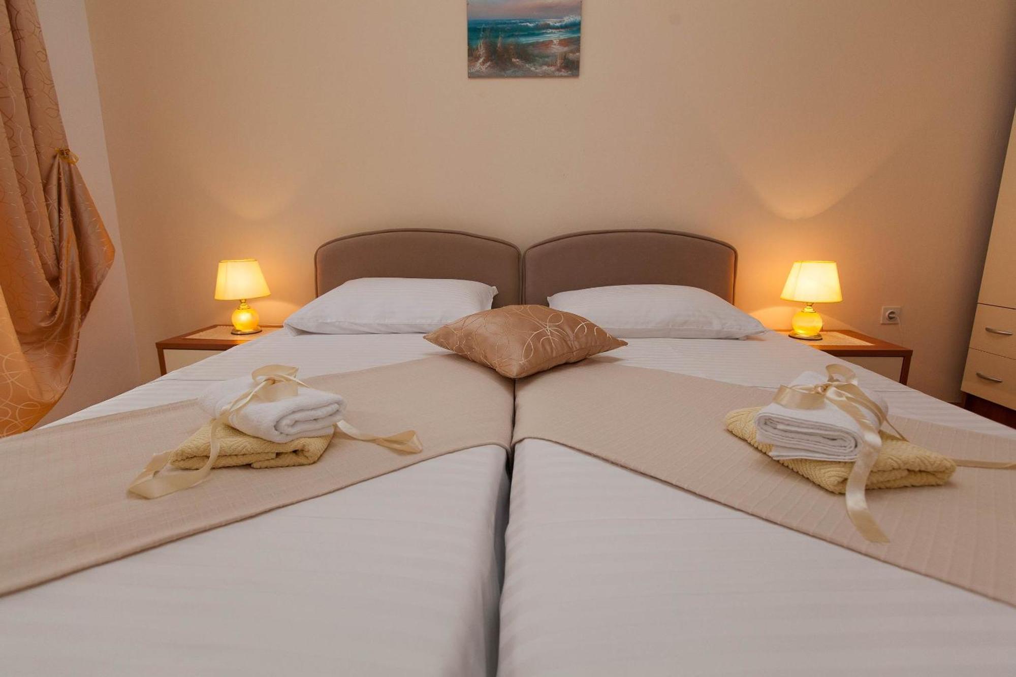 Apartments With A Parking Space Jadranovo, Crikvenica - 2377 Стая снимка